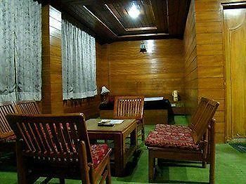Chandermukhi Hotel 马拉里 外观 照片