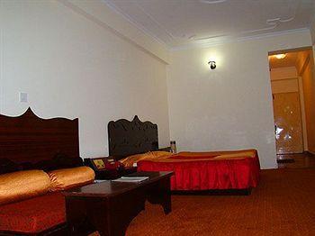 Chandermukhi Hotel 马拉里 外观 照片