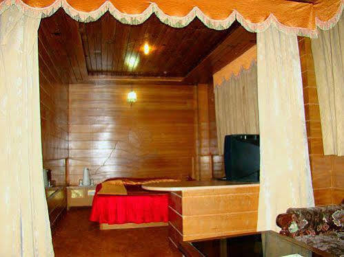 Chandermukhi Hotel 马拉里 外观 照片